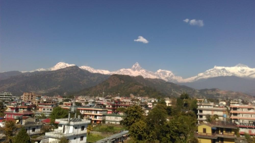 Hotel Asia Pokhara Eksteriør bilde